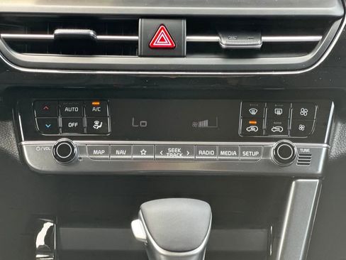 New 2025 Kia Seltos S image 21