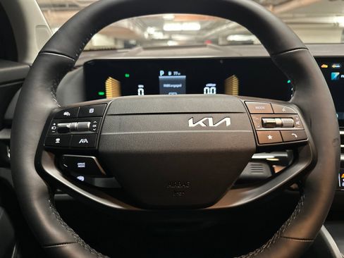 Certified 2026 Kia Sportage LX image 28