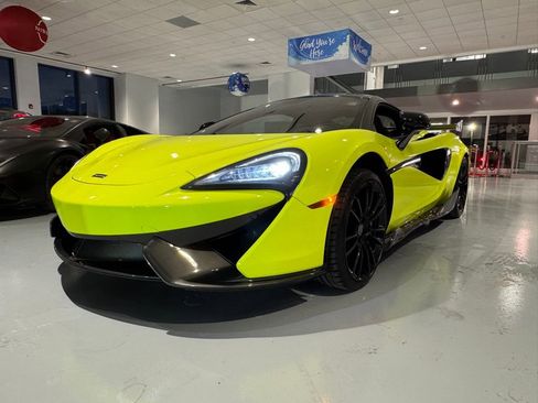 Used 2017 McLaren 570S Base image 39