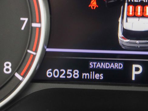 Used 2023 Nissan Rogue SV FWD image 16
