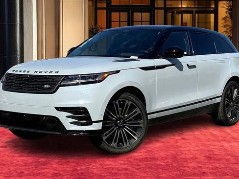New 2026 Land Rover Range Rover Velar Dynamic SE image 2