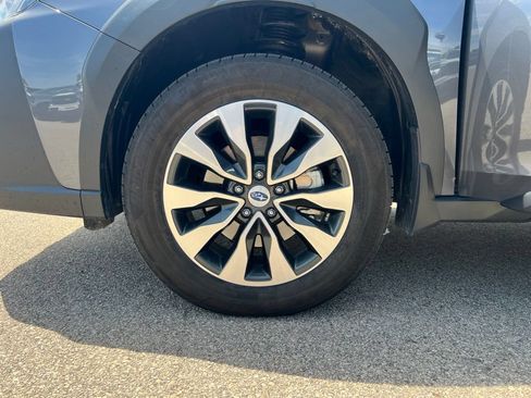 Used 2024 Subaru Outback Touring w/ Popular Package #2 AWD/4WD image 38