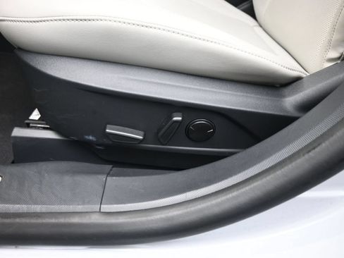 Used 2023 Ford Mustang Mach-E Premium RWD image 10