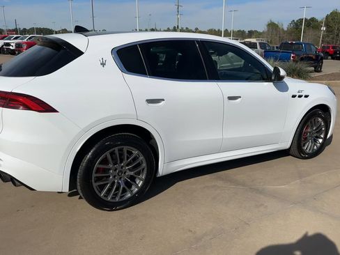 Used 2023 Maserati Grecale GT AWD/4WD image 9