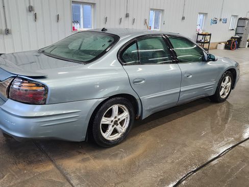 Used 2003 Pontiac Bonneville SLE image 4