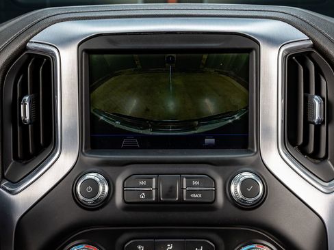 Used 2022 GMC Sierra 2500 SLE w/ SLE Convenience Package image 26