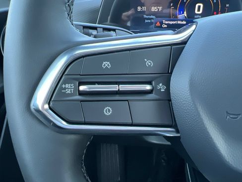 New 2026 Chevrolet Equinox LT w/ Convenience Package II FWD image 13