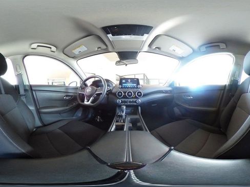 Used 2025 Nissan Sentra SV image 40