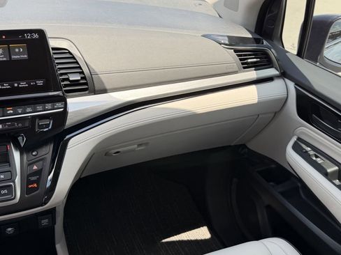 Used 2026 Honda Odyssey Touring image 17