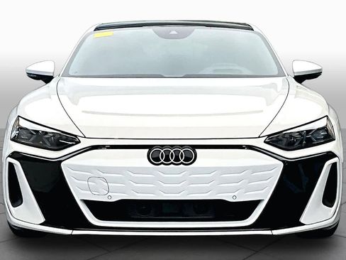 Used 2025 Audi S e-tron GT Prestige w/ Prestige Package image 3