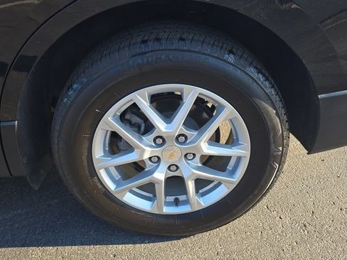 Used 2024 Chevrolet Equinox LT w/ LPO, Floor Liner Package AWD/4WD image 35