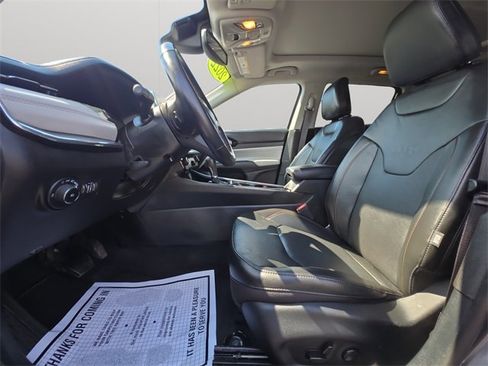 Used 2022 Jeep Compass Limited w/ Sun and Sound Group image 10