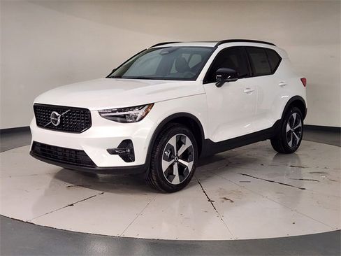New 2026 Volvo XC40 B5 Plus w/ Protection Package Premier image 1