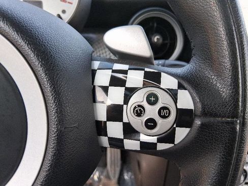 Used 2007 MINI Cooper S image 21