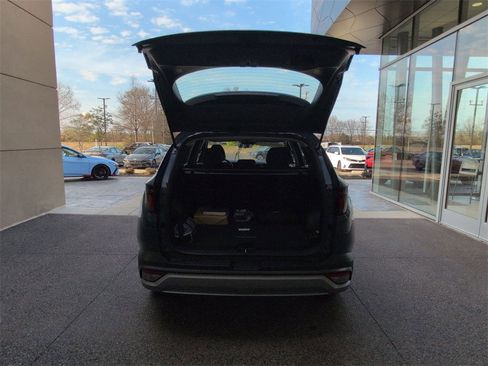 Certified 2026 Hyundai Tucson SE image 5