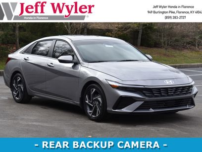 Used 2025 Hyundai Elantra Limited