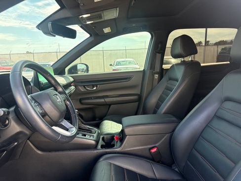 Used 2025 Honda CR-V Sport-L image 10