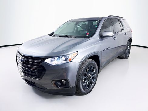 Used 2021 Chevrolet Traverse RS image 4