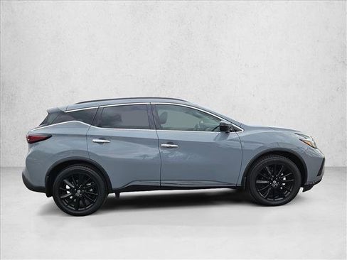 Used 2022 Nissan Murano SV w/ SV Midnight Edition Package image 4