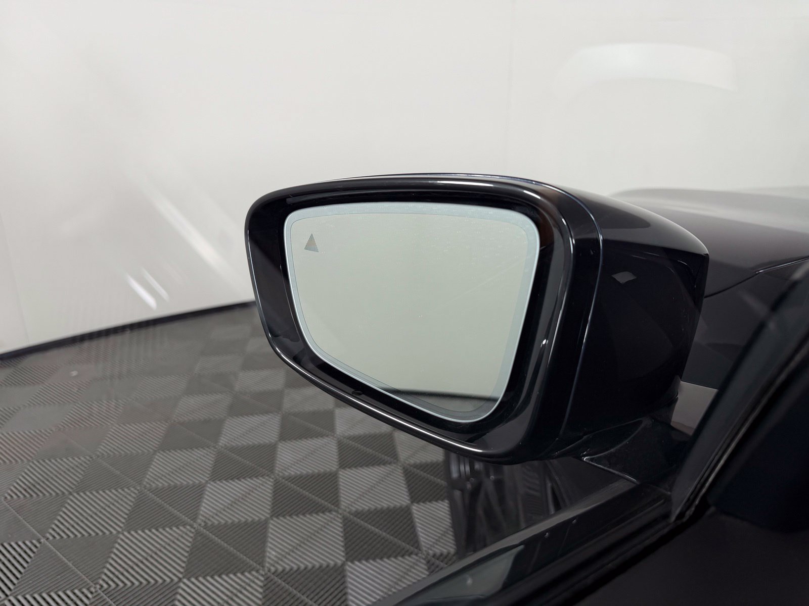 Used 2019 BMW M850i xDrive Convertible AWD/4WD image 16