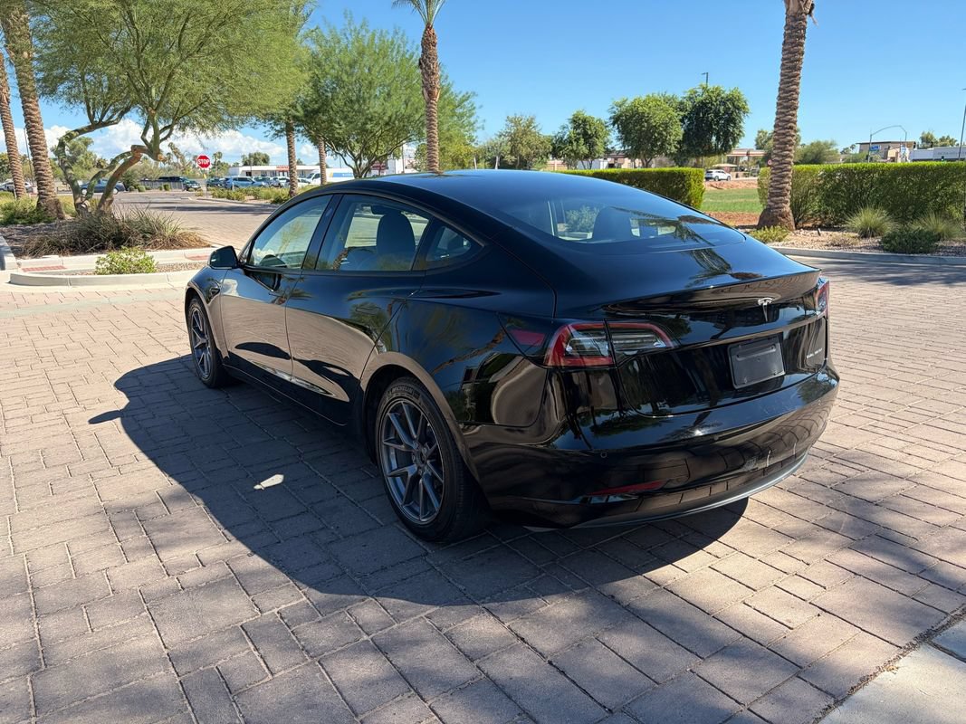 Used 2022 Tesla Model 3 Long Range AWD/4WD image 4