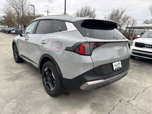 New 2026 Kia Sportage EX AWD/4WD image 7