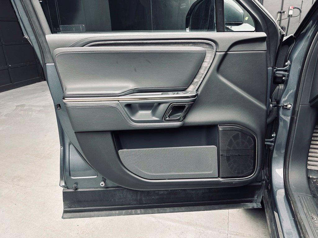 Used 2022 Rivian R1T Adventure AWD/4WD image 26