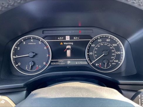 Used 2024 Mitsubishi Outlander SE AWD/4WD image 19