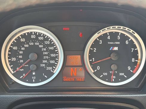 Used 2011 BMW M3 Coupe RWD image 31