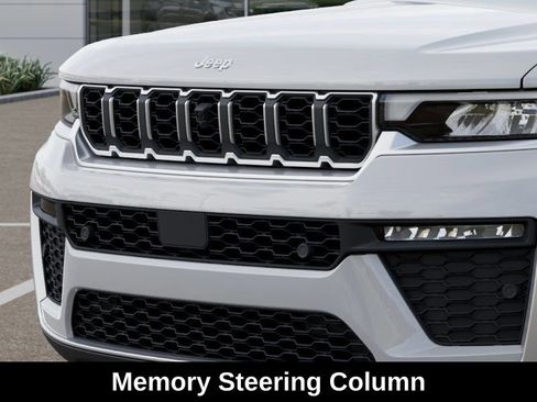 New 2026 Jeep Grand Cherokee L Limited w/ Luxury Tech Group II RWD image 11