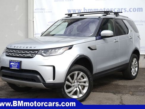 Used 2018 Land Rover Discovery HSE AWD/4WD image 2