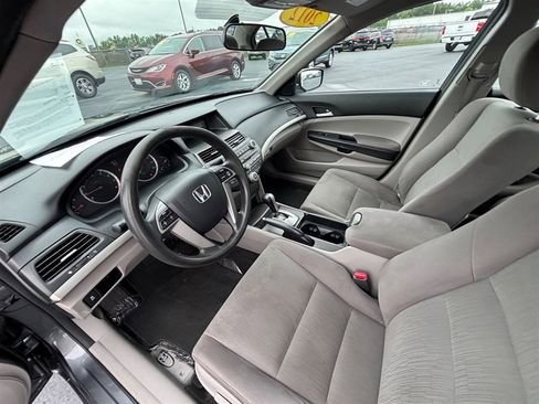 Used 2012 Honda Accord LX image 10