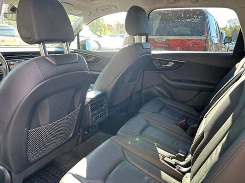 Used 2022 Audi Q7 3.0T Premium Plus w/ Premium Plus Package image 12