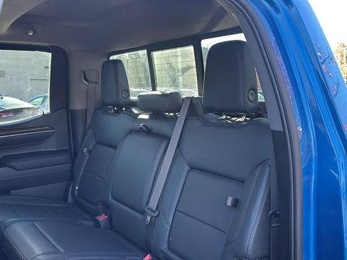 Used 2022 Chevrolet Silverado 1500 LT Trail Boss w/ LT Trail Boss Premium Package image 27