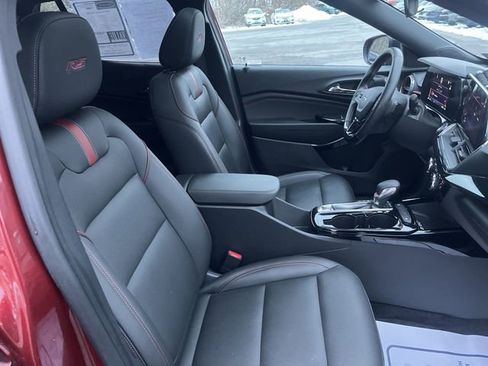 Used 2024 Chevrolet Trax RS w/ Sunroof Package image 27