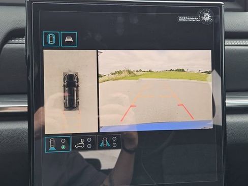 New 2026 GMC Terrain Elevation w/ Technology Package II FWD image 14