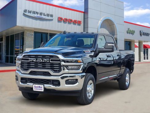 New 2026 RAM 2500 Tradesman w/ Chrome Appearance Group image 2