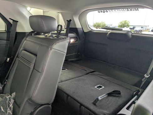 New 2025 Ford Explorer Active w/ Active Comfort Package image 11