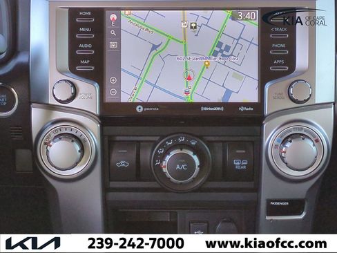 Used 2021 Toyota 4Runner SR5 Premium image 17