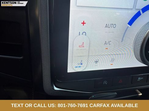 Used 2024 Ford Expedition Platinum AWD/4WD image 25