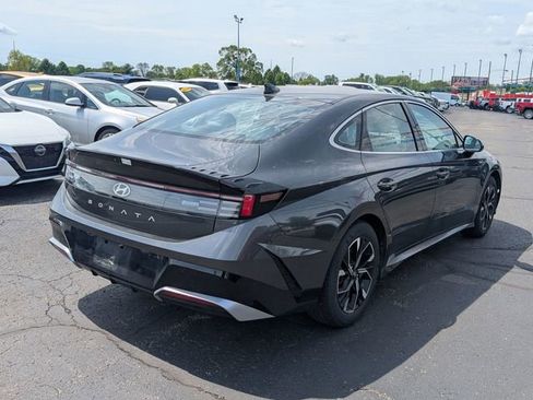 Used 2025 Hyundai Sonata SEL FWD image 7