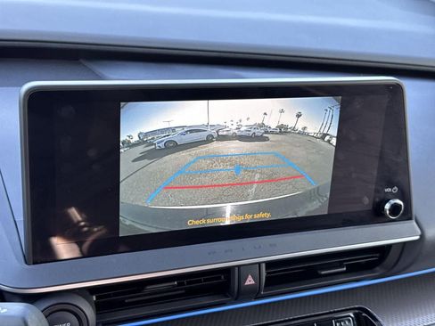 Used 2024 Toyota Prius XLE image 35