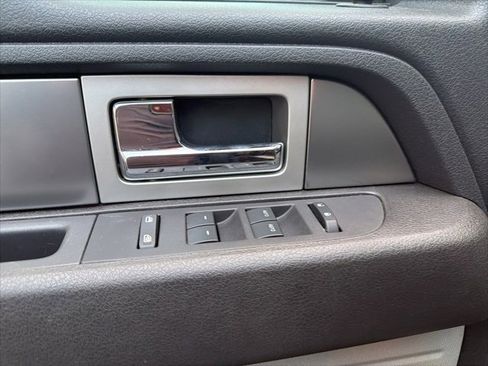 Used 2014 Ford F150 Raptor w/ Equipment Group 801A Luxury image 14