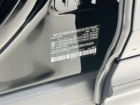 New 2026 Mercedes-Benz GLB 250 4MATIC image 35