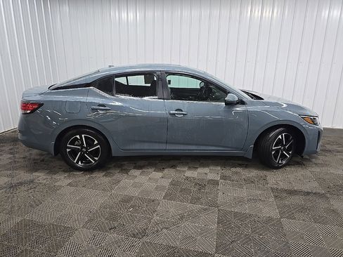 Used 2025 Nissan Sentra SV w/ All-Weather Package image 2