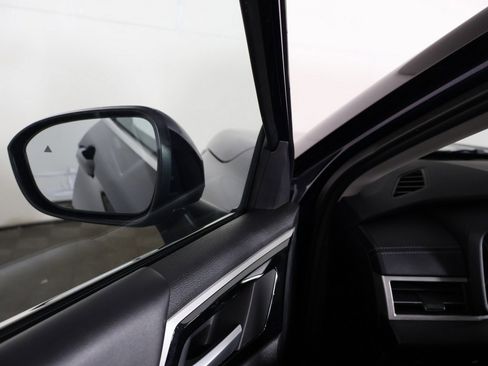 Used 2024 Mitsubishi Outlander SE image 39