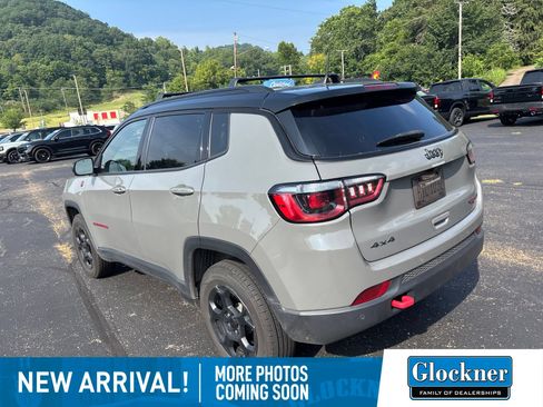 Used 2023 Jeep Compass Trailhawk AWD/4WD image 5