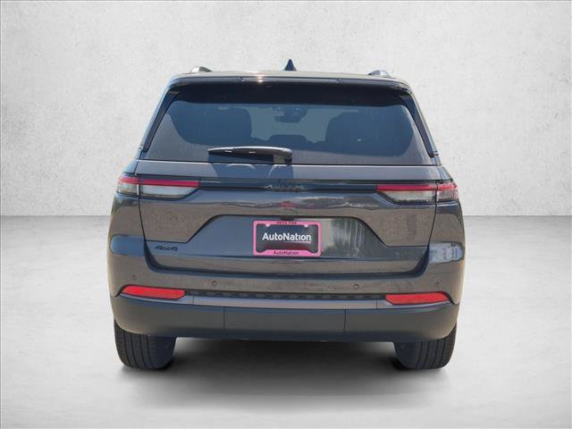 New 2026 Jeep Grand Cherokee Limited w/ Limited Altitude Package AWD/4WD image 8