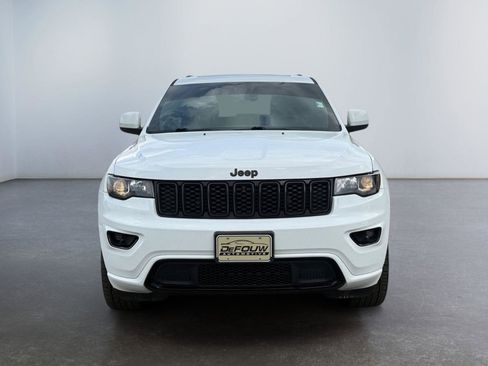 Used 2020 Jeep Grand Cherokee Altitude image 8