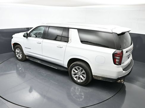 Used 2023 Chevrolet Suburban Premier AWD/4WD image 45